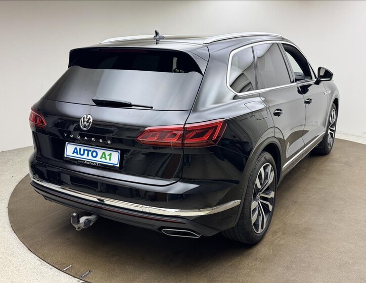 Volkswagen Touareg SUV 3,0 l 210 kw