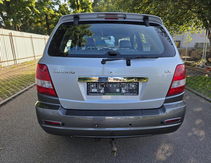 KIA Sorento 5