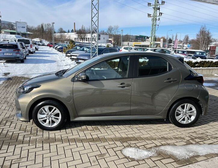 Toyota Yaris Hatchback 1,5 l 68 kw