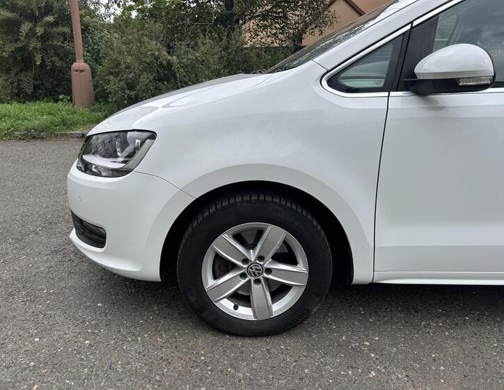 Volkswagen Sharan 16