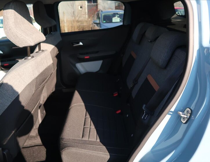 Citroën C3 Aircross SUV / Terénní 1,2 l 74 kw