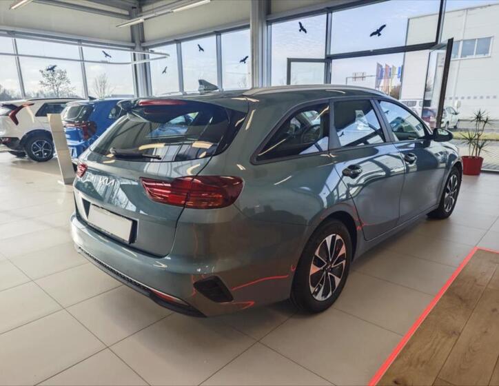 KIA Ceed 5