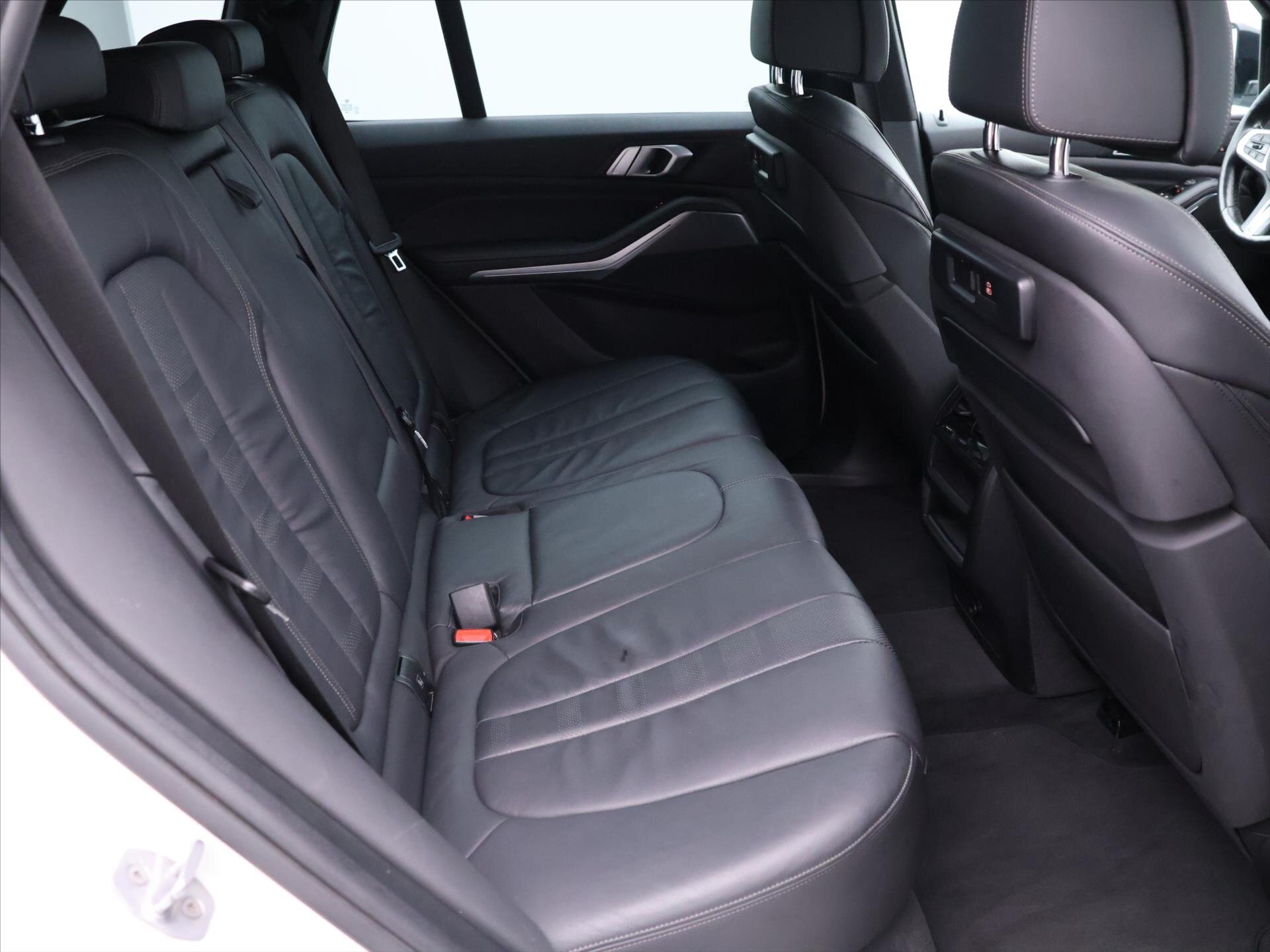 BMW X5 SUV 3,0 l 195 kw