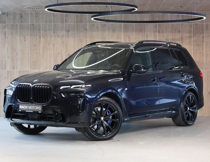 BMW X7 SUV / Terénní 3,0 l 259 kw