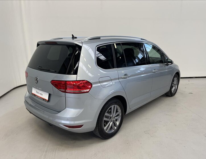 Volkswagen Touran MPV 1,5 l 110 kw