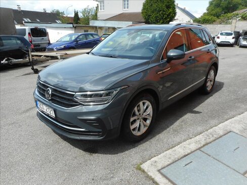 Volkswagen Tiguan SUV 1,5 l 110 kw