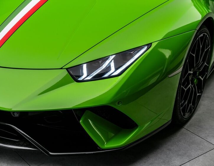 Lamborghini Huracán 9