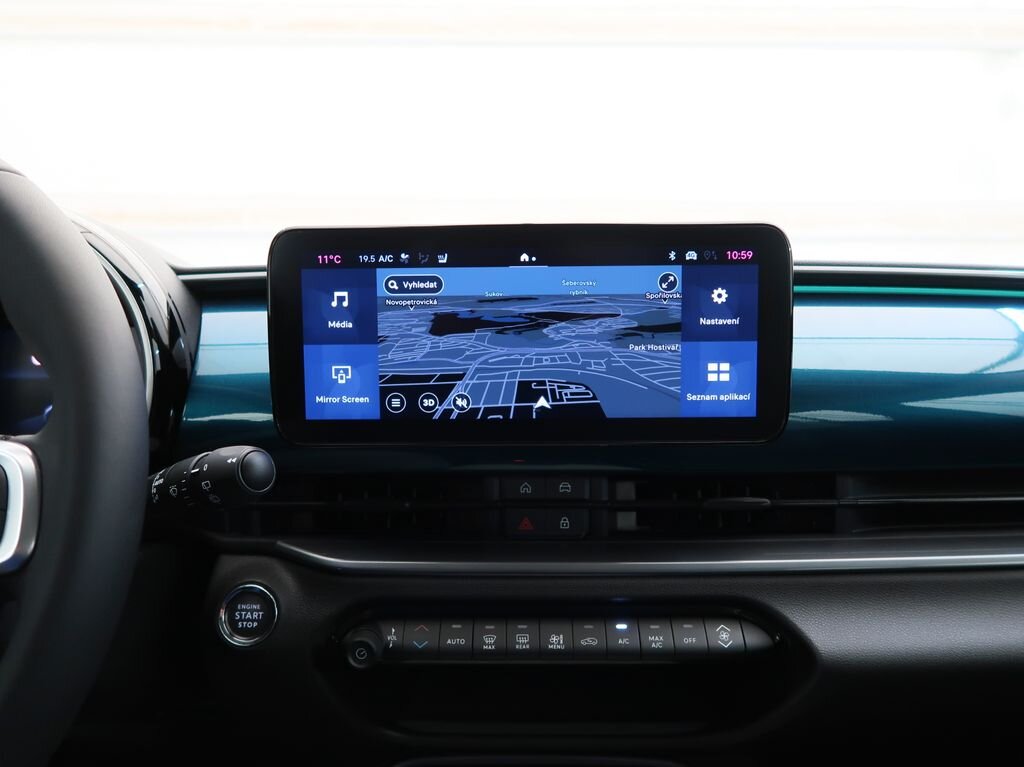 Fiat 600 Hatchback 1,2 l 100 kw