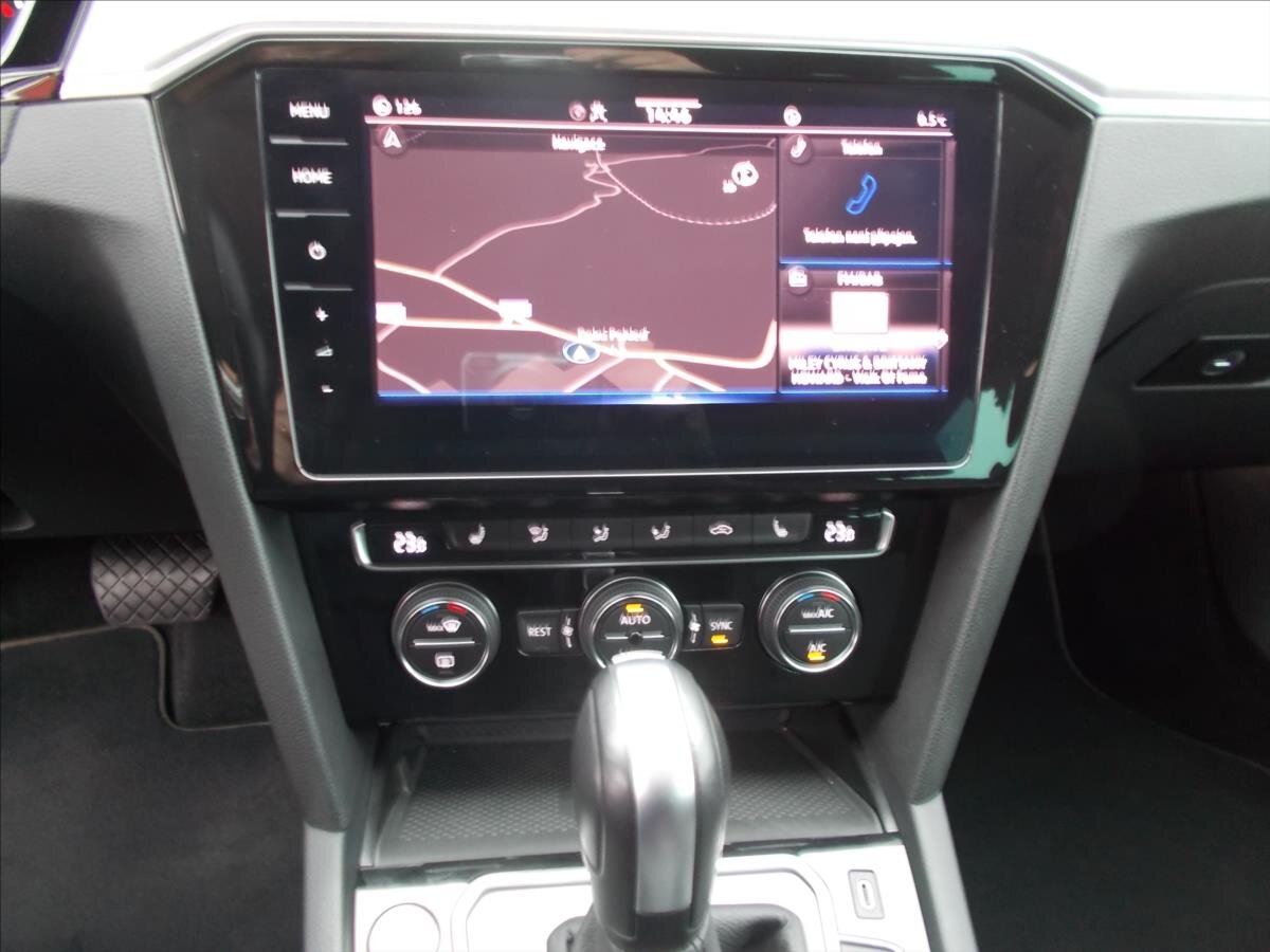 Volkswagen Passat Kombi 2,0 l 110 kw