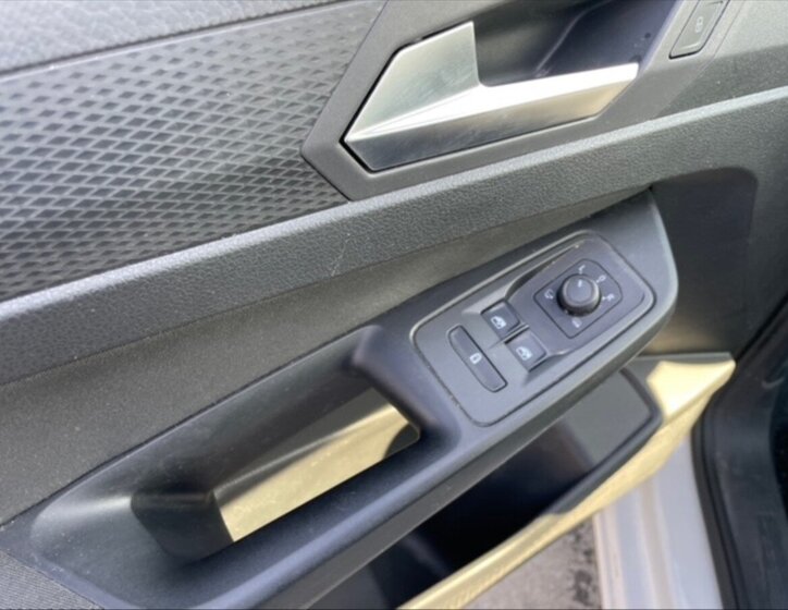 Volkswagen Caddy Kombi 2,0 l 75 kw