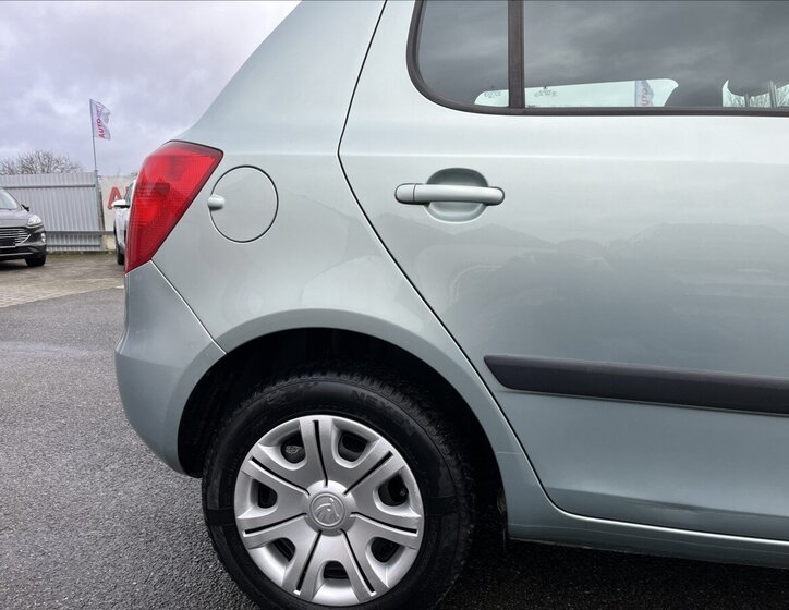 Škoda Fabia Hatchback 1,2 l 44 kw