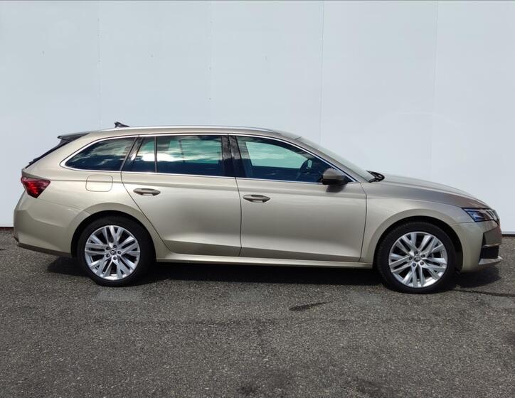 Škoda Octavia 21