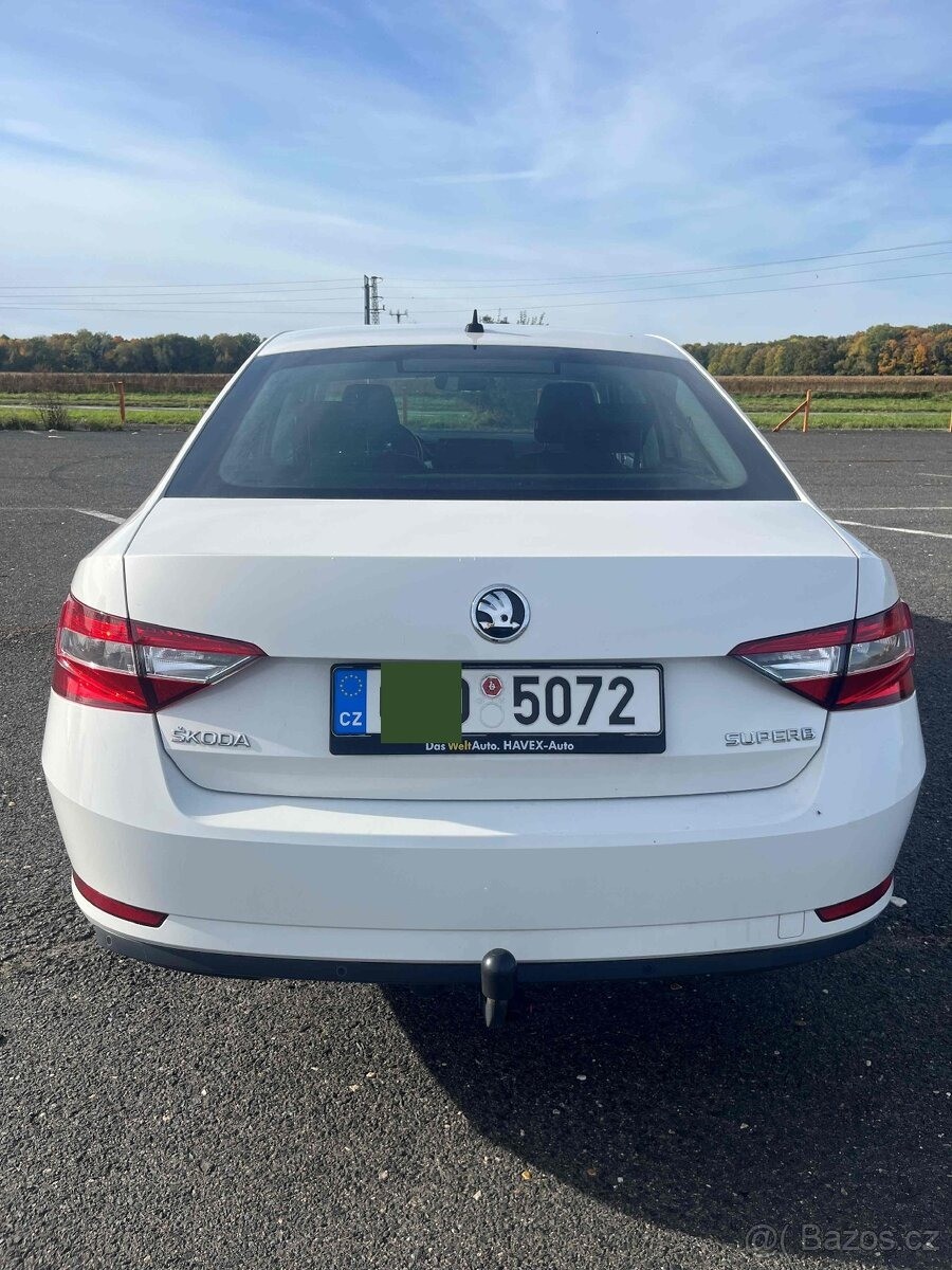 Škoda Superb