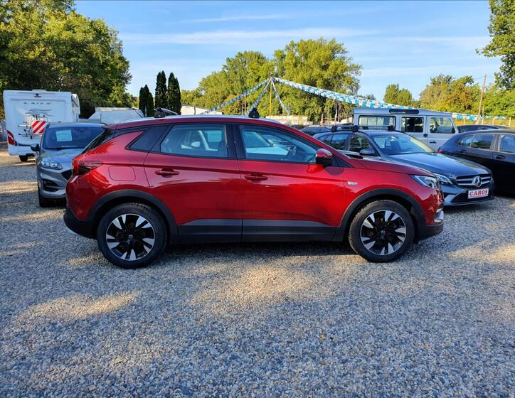 Opel Grandland X 4