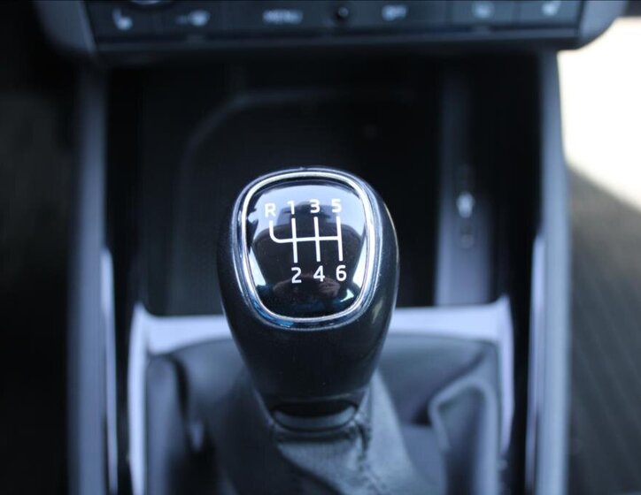 Škoda Scala Hatchback 1,5 l 110 kw