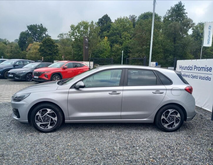 Hyundai i30 Hatchback 1,5 l 70 kw