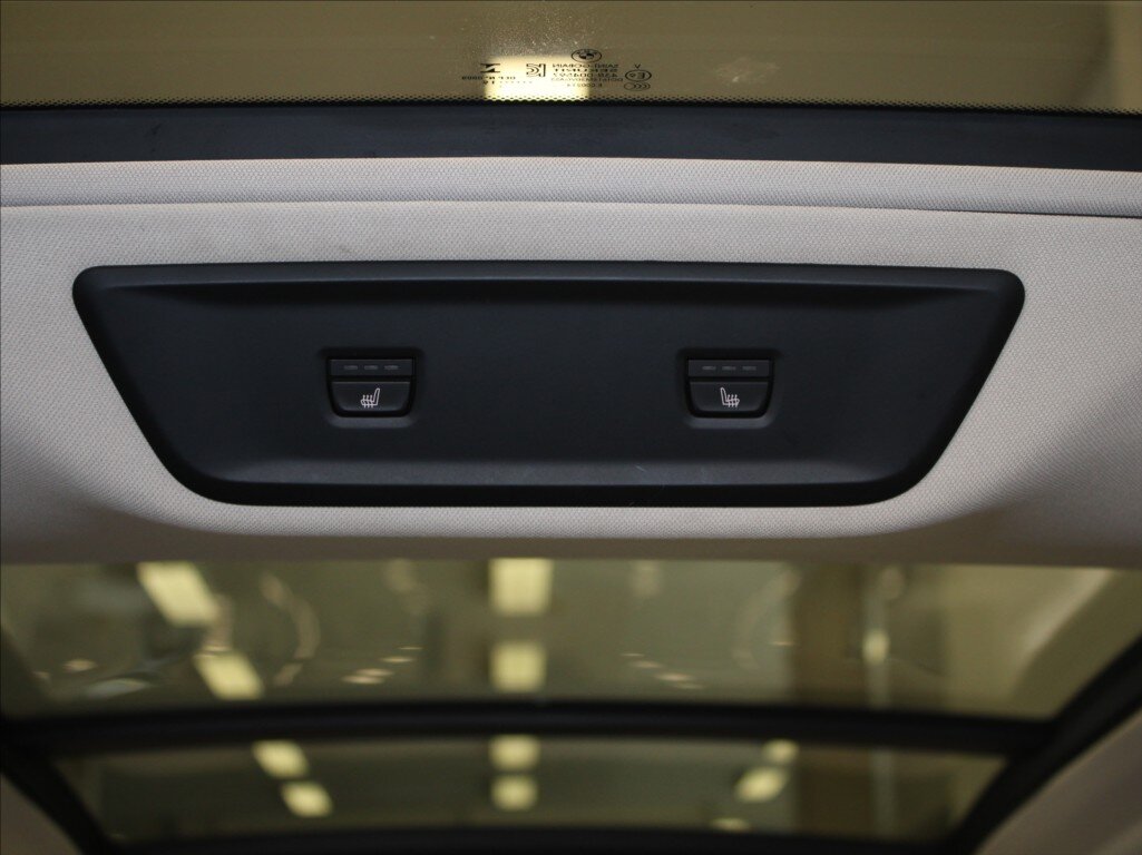 BMW X7 SUV / Terénní 3,0 l 195 kw