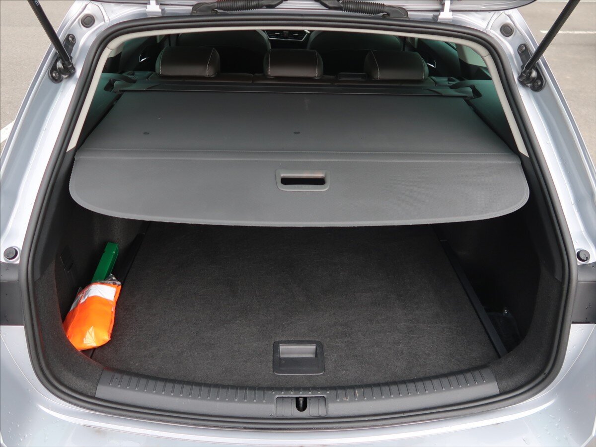 Seat Leon Kombi 2,0 l 110 kw