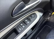 Fiat 600 SUV / Terénní 1,2 l 100 kw