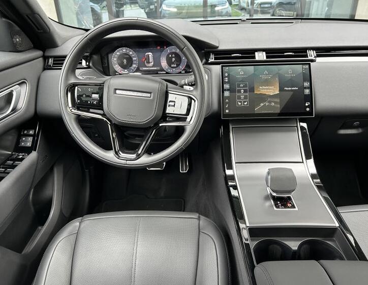 Land Rover Range Rover Velar 14