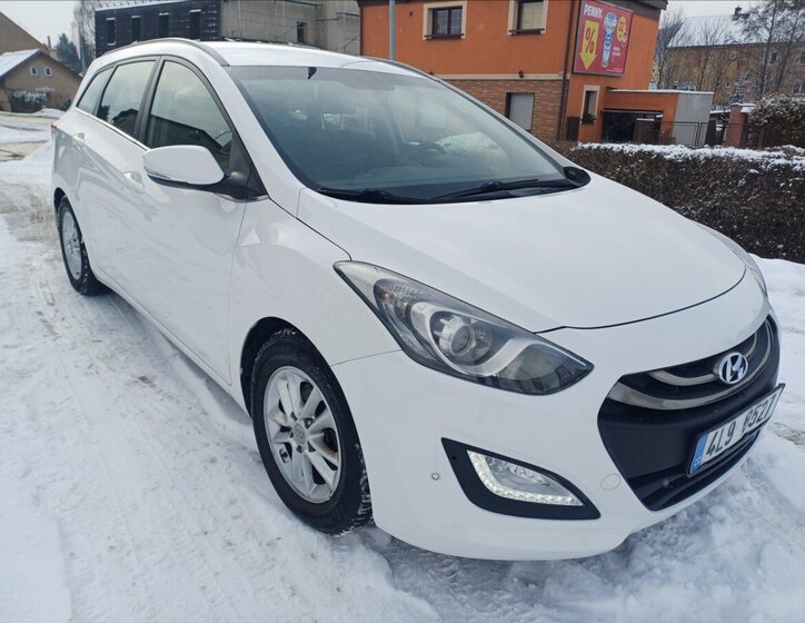Hyundai i30 Kombi 1,6 l 81 kw