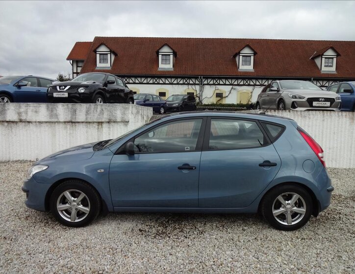 Hyundai i30 Kombi 1,4 l 80 kw