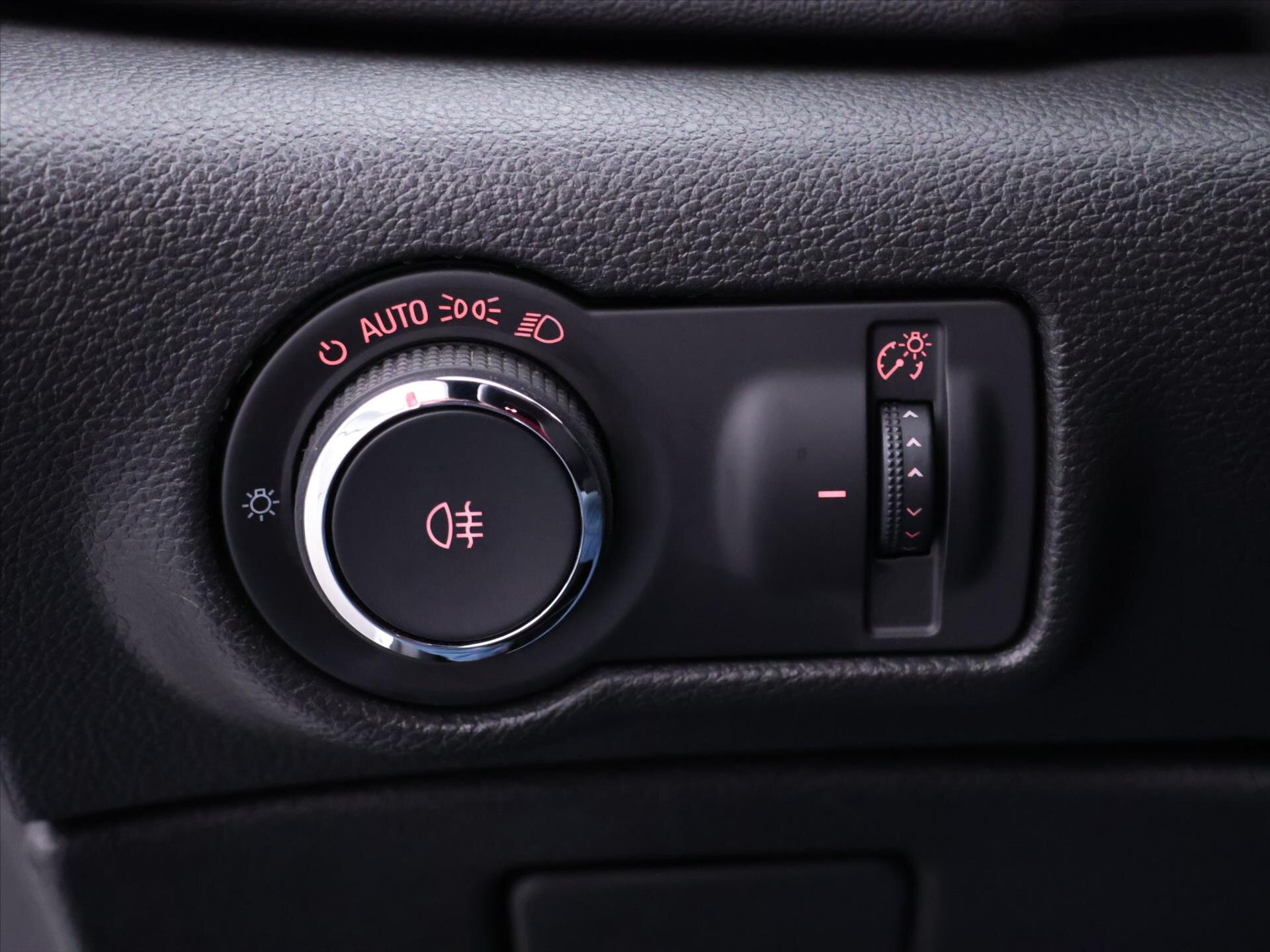 Opel Astra Hatchback 2,0 l 206 kw