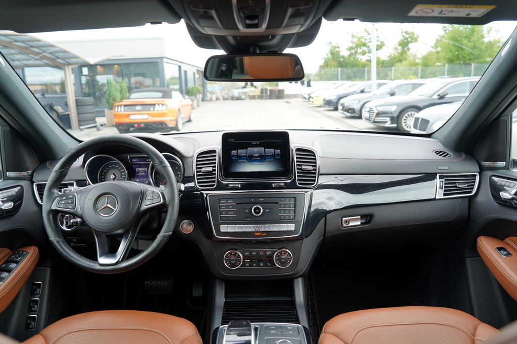 Mercedes-Benz GLS