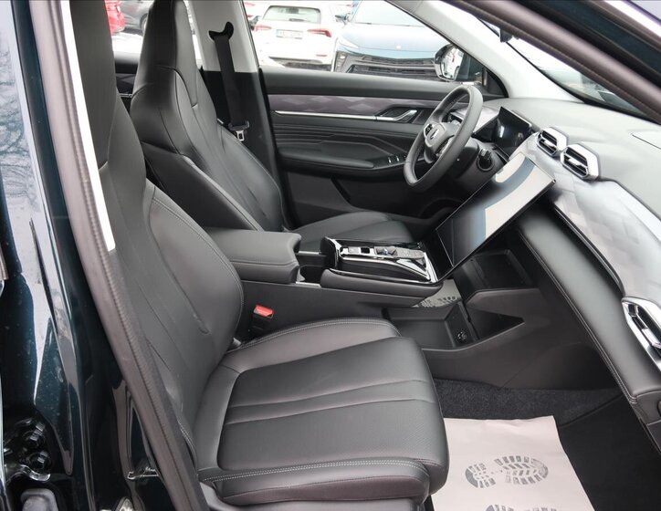 Dongfeng Mage SUV / Terénní 1,5 l 145 kw