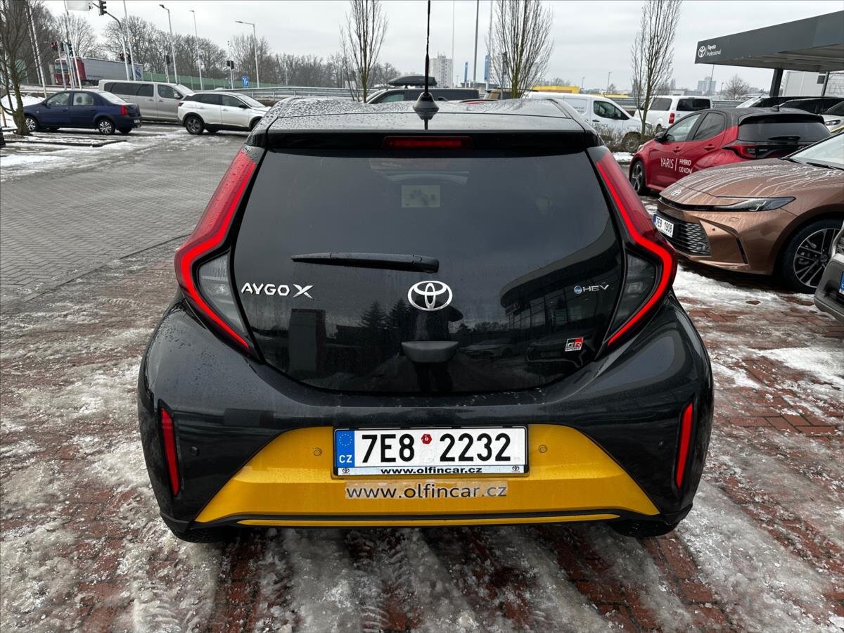 Toyota Aygo Hatchback 1,5 l 68 kw