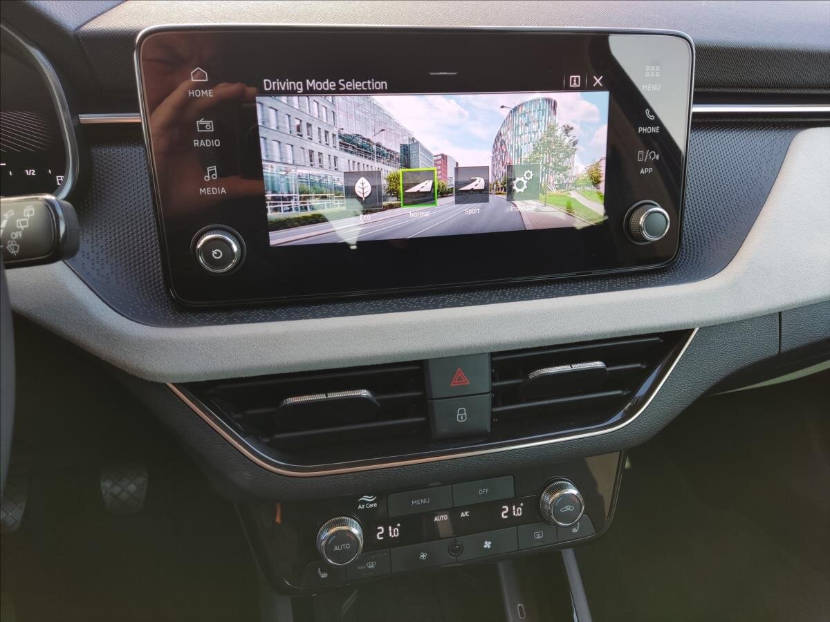 Škoda Scala Hatchback 999,0 85 kw