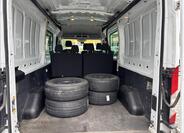 Ford Transit 7