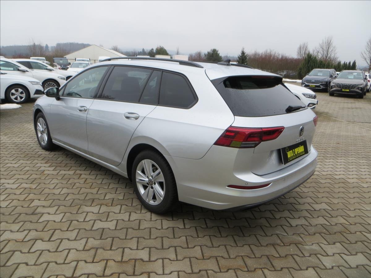 Volkswagen Golf Kombi 1,5 l 110 kw