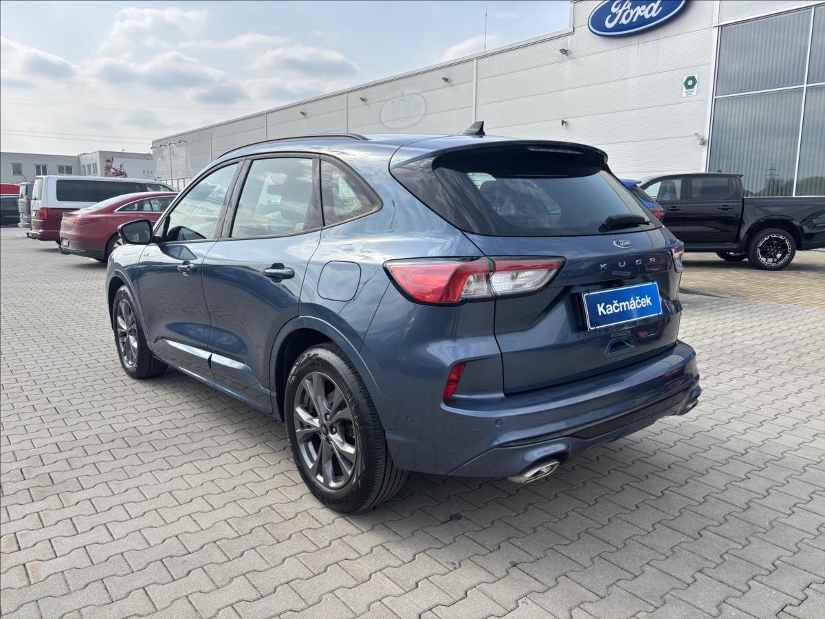 Ford Kuga SUV / Terénní 1,5 l 110 kw