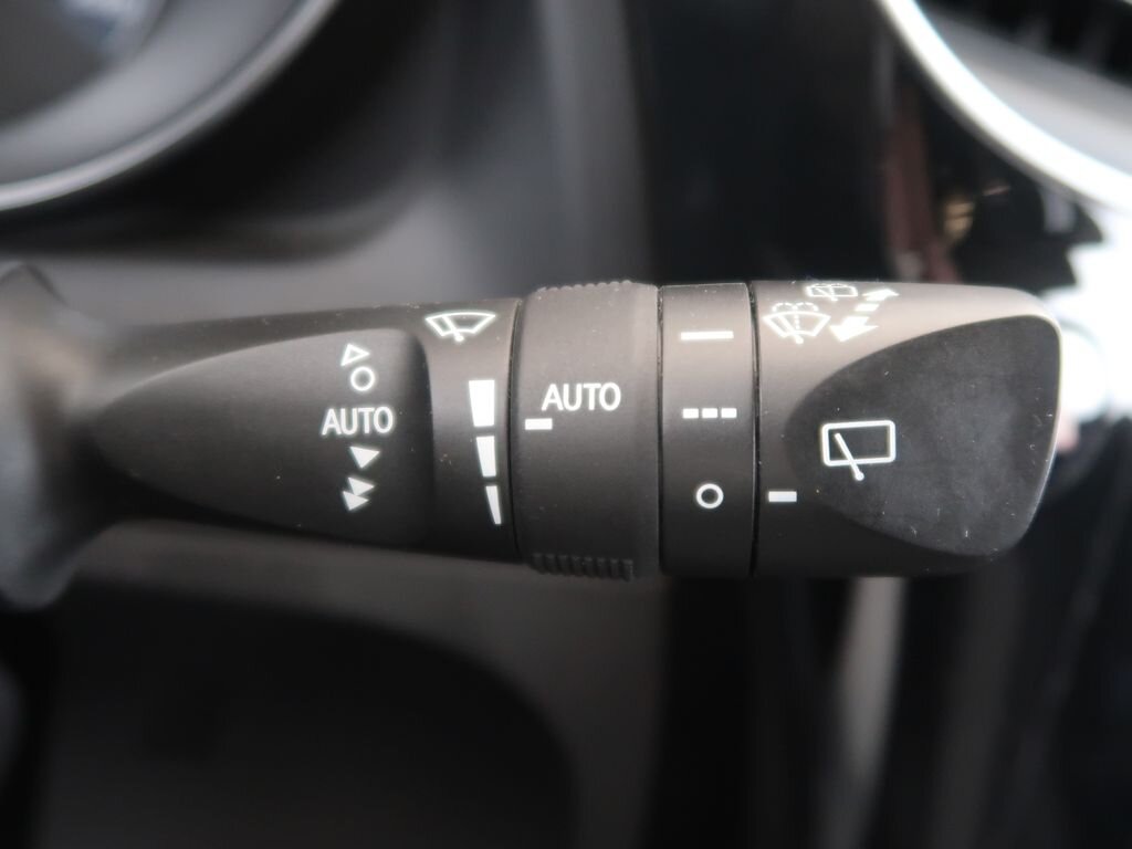 Toyota Auris Hatchback 1,6 l 97 kw