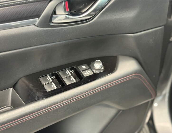 Mazda CX-5 SUV / Terénní 2,5 l 143 kw