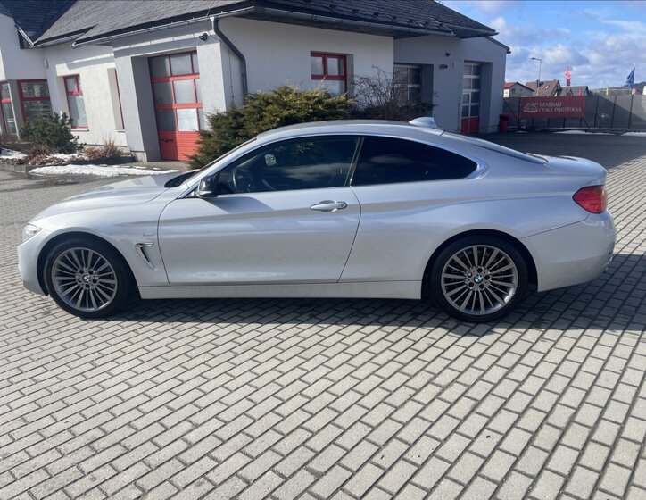 BMW Řada 4 Kupé 2,0 l 140 kw