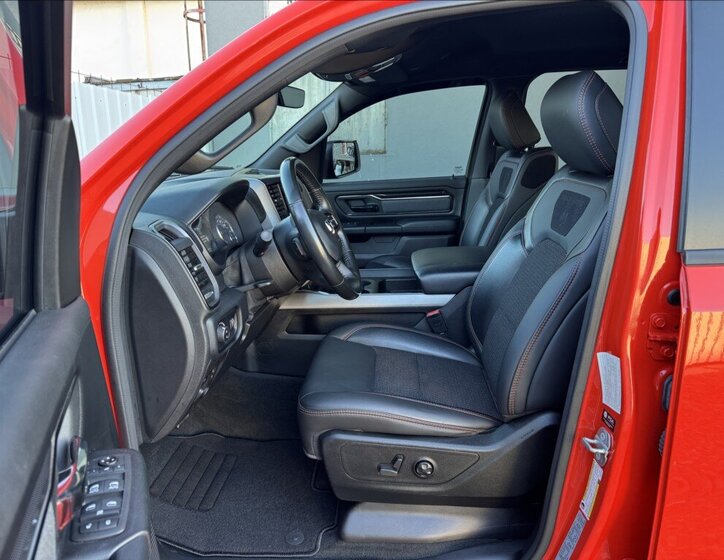 Dodge RAM 1500 Pick-up 5,7 l 295 kw