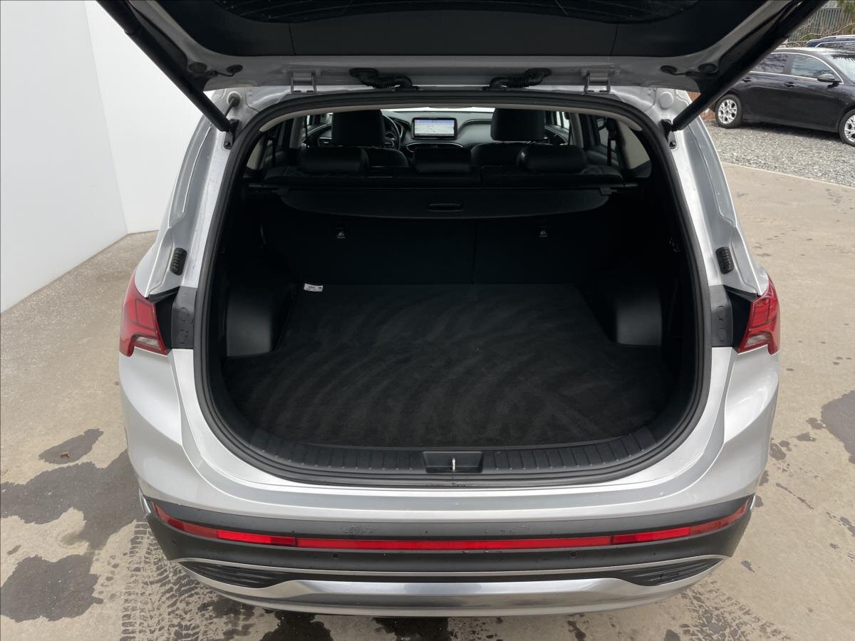 Hyundai Santa Fe SUV / Terénní 2,2 l 148 kw