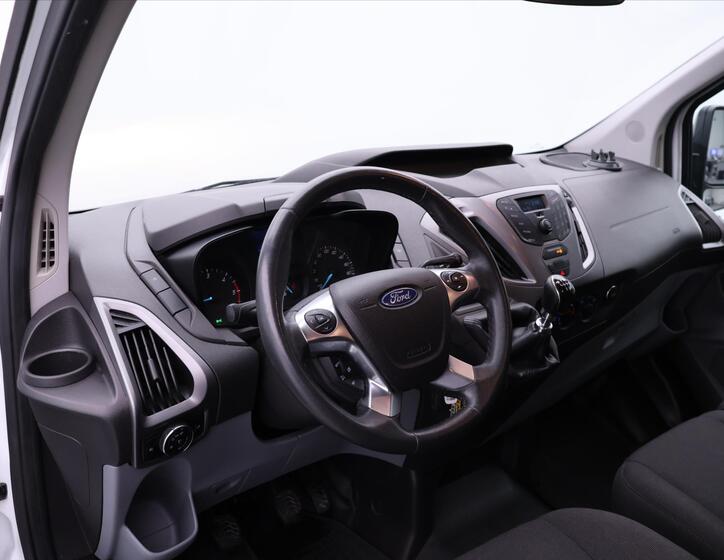 Ford Transit Custom 22