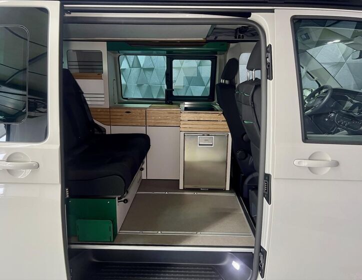 Volkswagen California 14