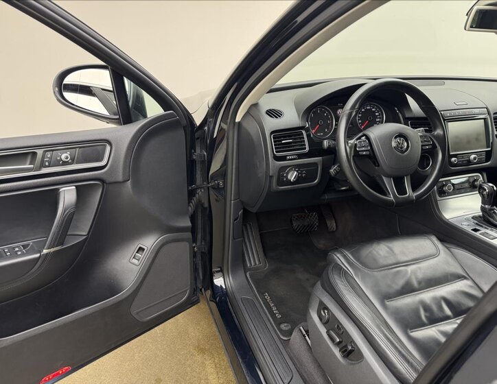 Volkswagen Touareg SUV / Terénní 3,0 l 193 kw
