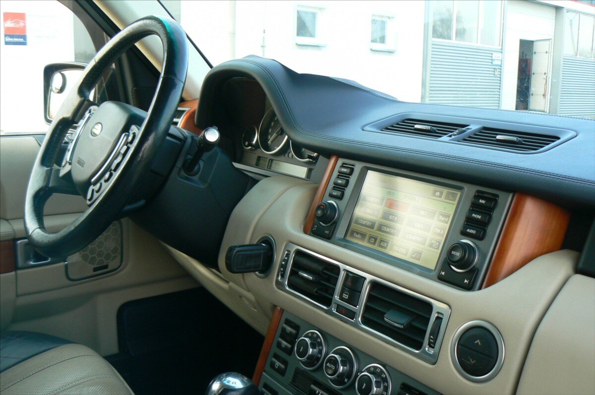 Land Rover Range Rover Ostatní 3,6 l 200 kw