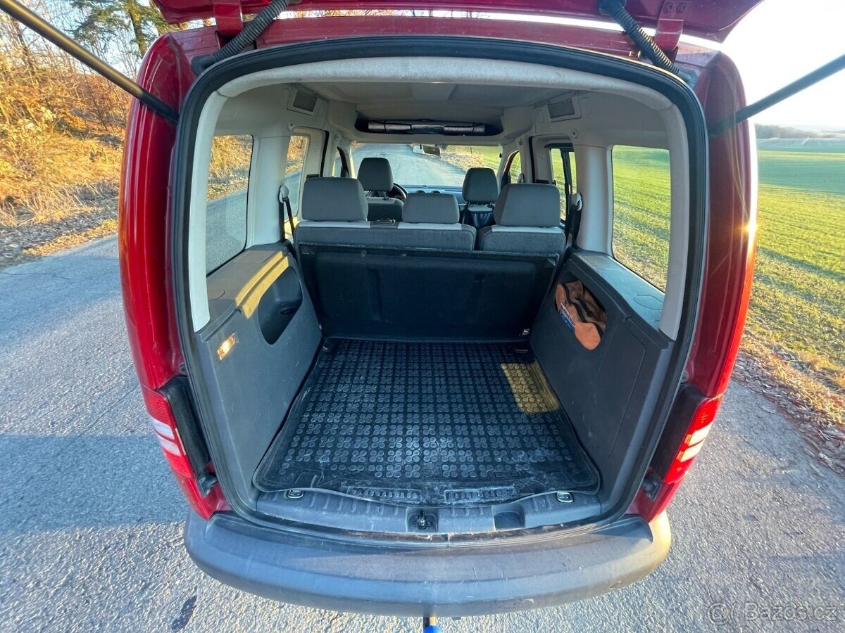 Volkswagen Caddy Kombi 1,6 l 75 kw