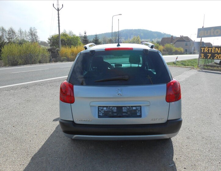 Peugeot 207 Kombi 1,4 l 54 kw