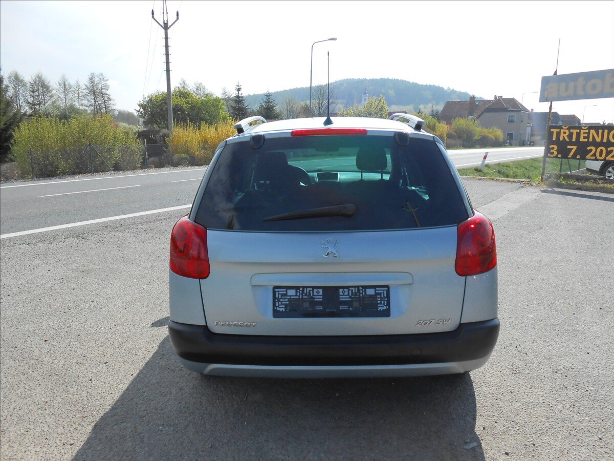 Peugeot 207 Kombi 1,4 l 54 kw