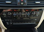 BMW X5 SUV / Terénní 3,0 l 230 kw