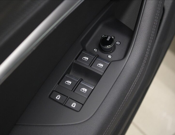 Audi A6 Allroad Kombi 3,0 l 180 kw