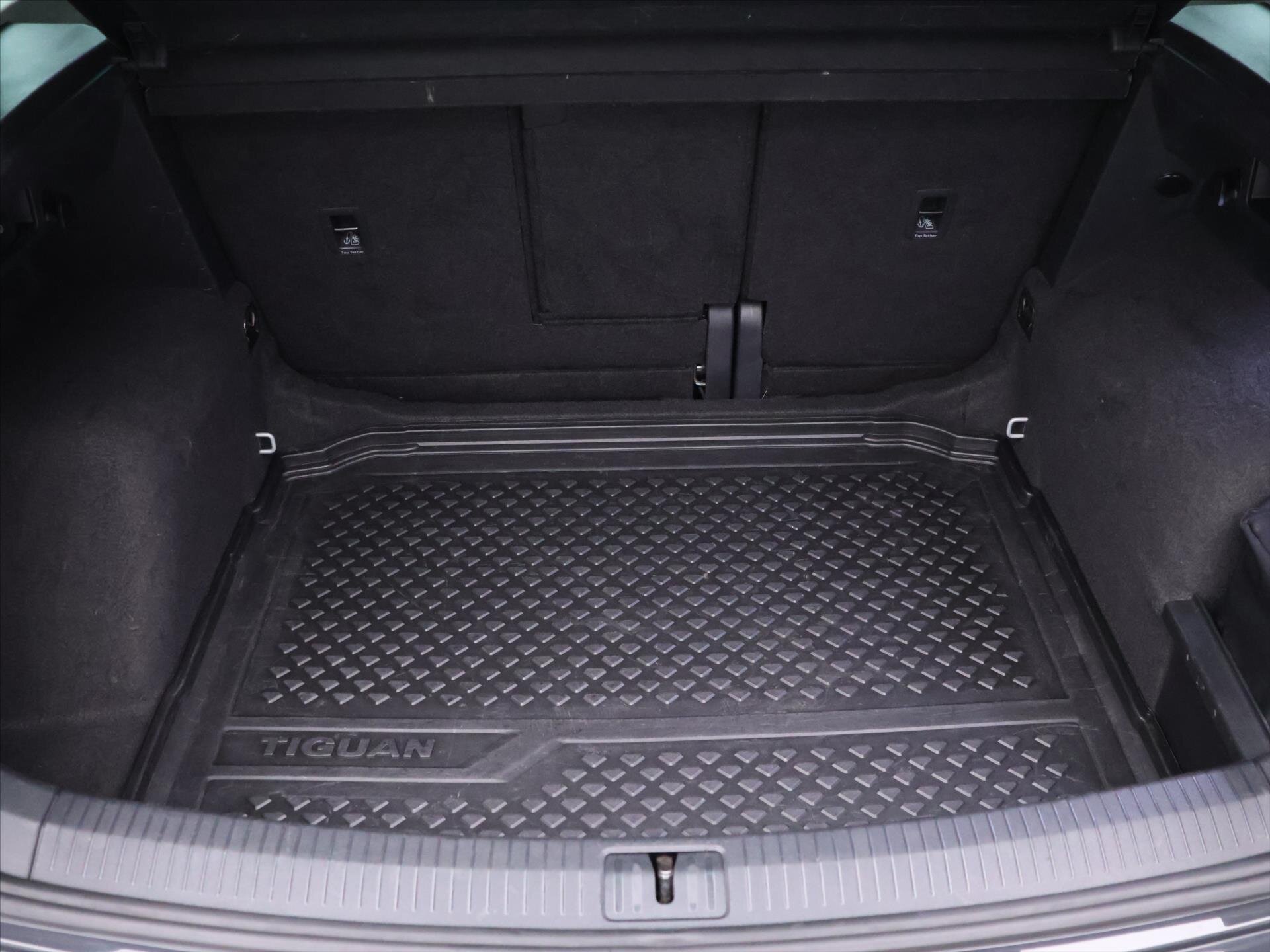 Volkswagen Tiguan SUV / Terénní 1,5 l 96 kw