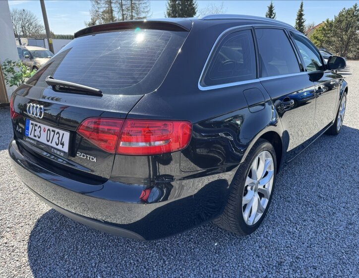 Audi A4 Kombi 2,0 l 105 kw